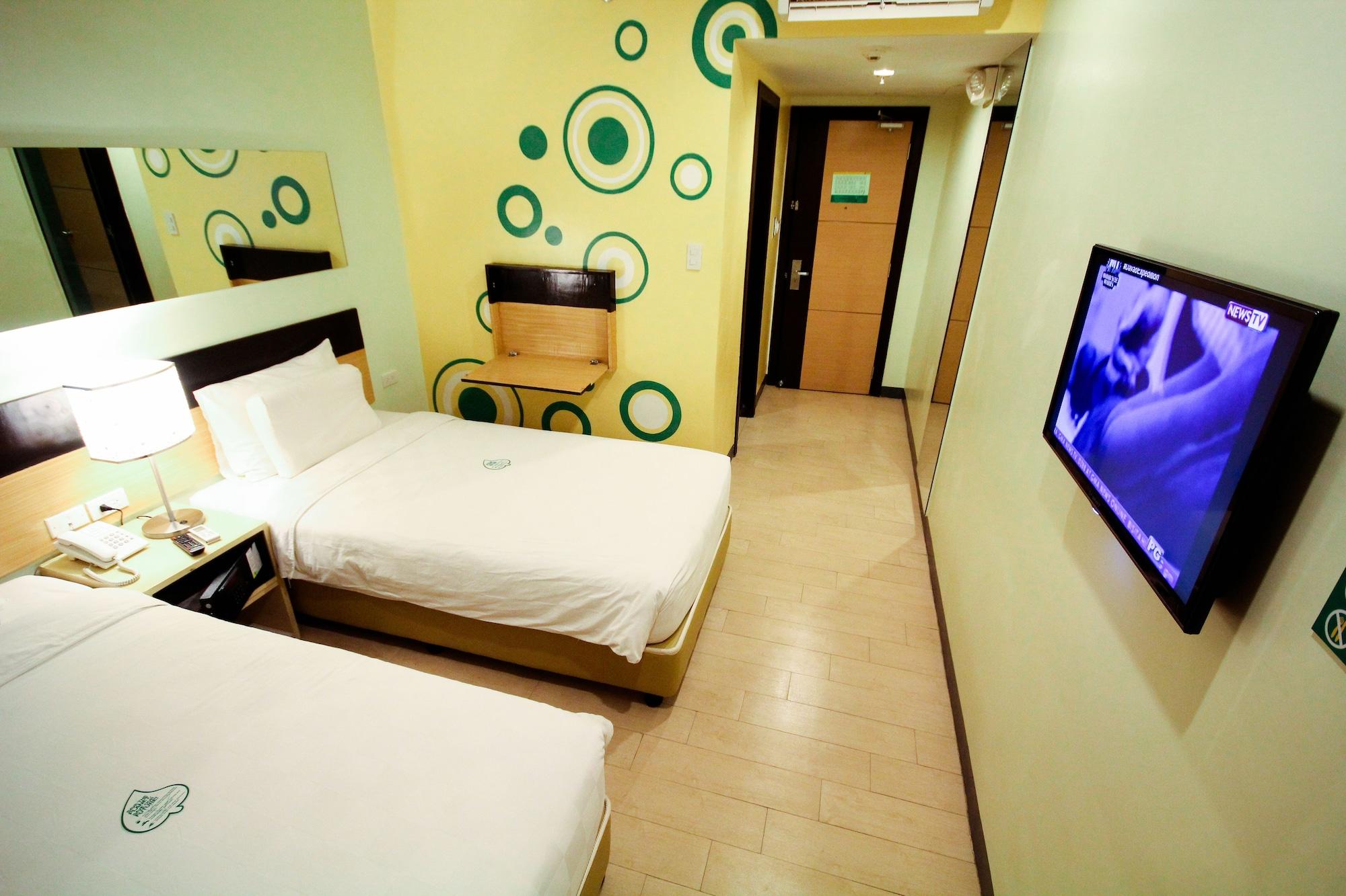 Go Hotels Iloilo Extérieur photo