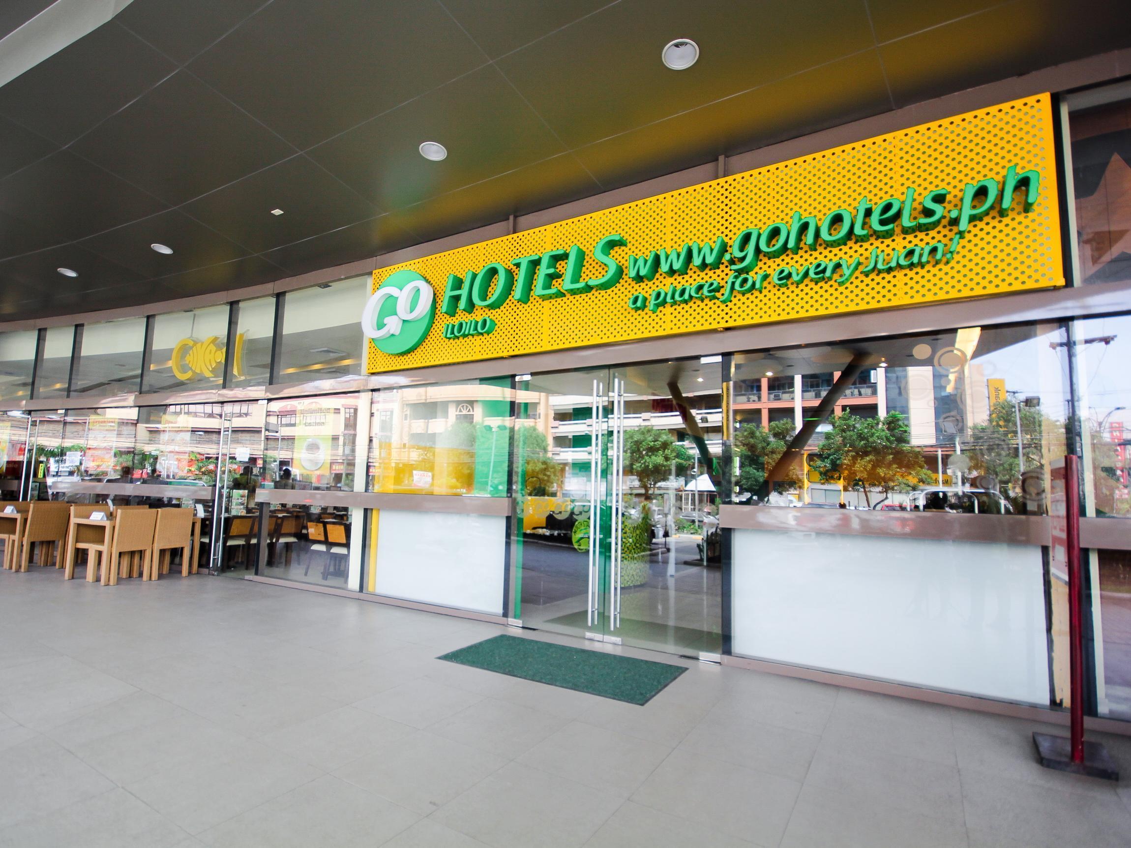 Go Hotels Iloilo Extérieur photo