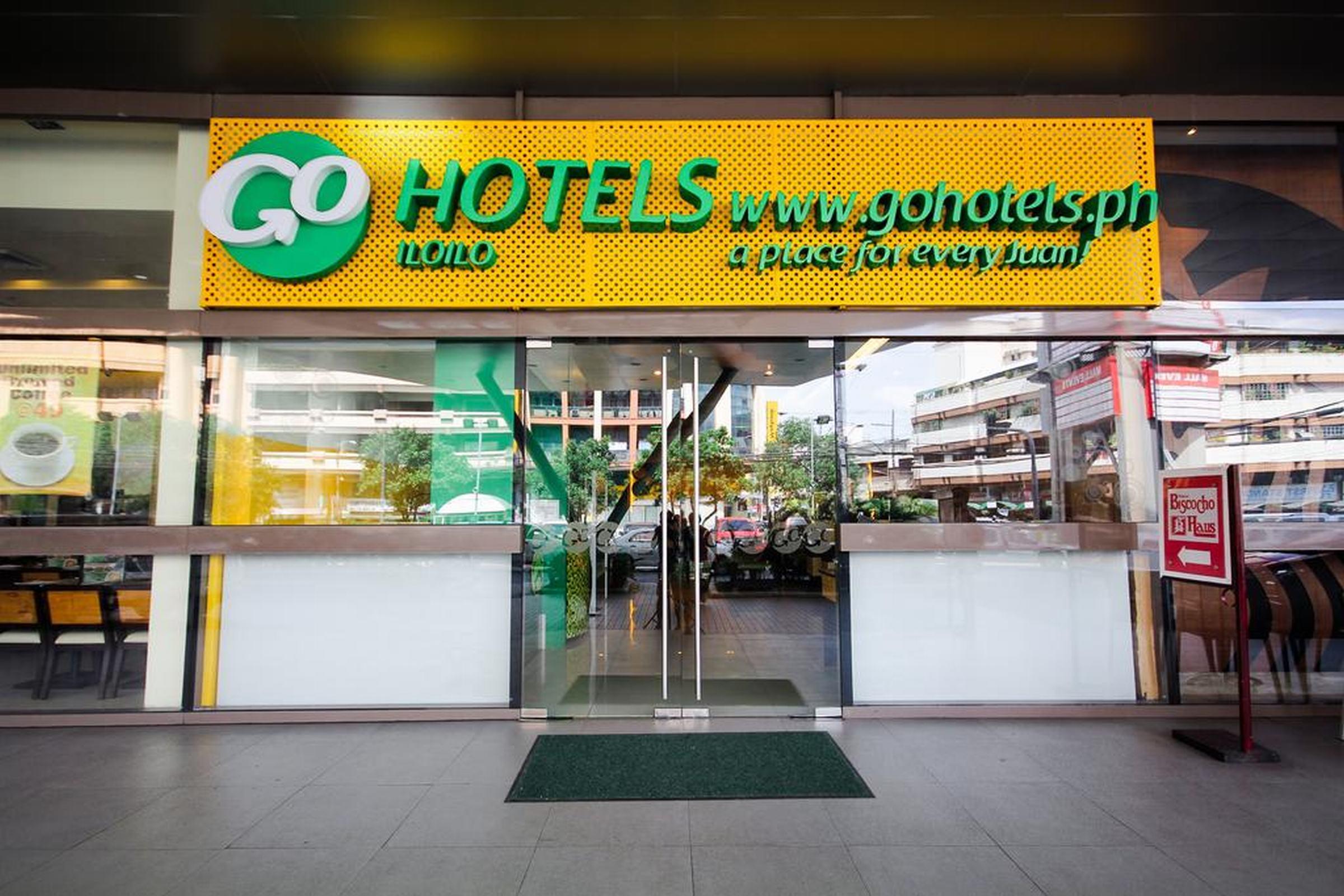 Go Hotels Iloilo Extérieur photo