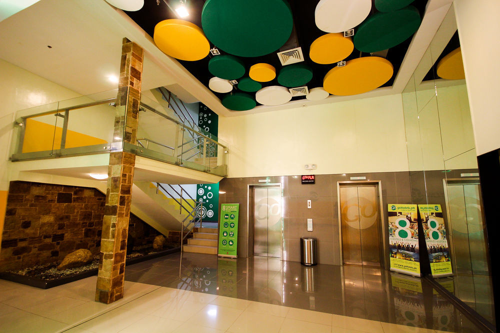 Go Hotels Iloilo Extérieur photo