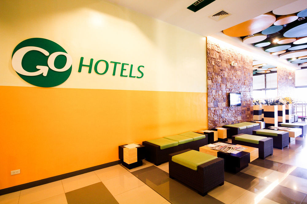 Go Hotels Iloilo Extérieur photo